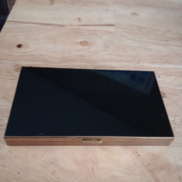 Volupte Horse&Carriage compact carryall. Your Purchase Supports Wildlife Rescue! - Picture 3 of 7